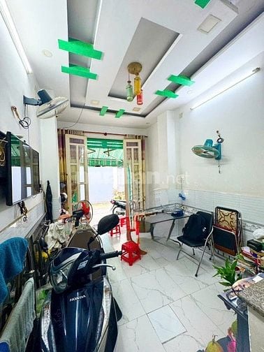 Bán nhà khu Tên Lửa, nhà mới, hẻm xh, 40 m², 3 tầng, Binh Tân Giáp Q6