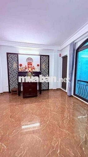 GẦN HỒ TÂY – NGÕ TO NHƯ PHỐ – NHÀ ĐẸP 5 TẦNG FULL NỘI THẤT – Ở NGAY!