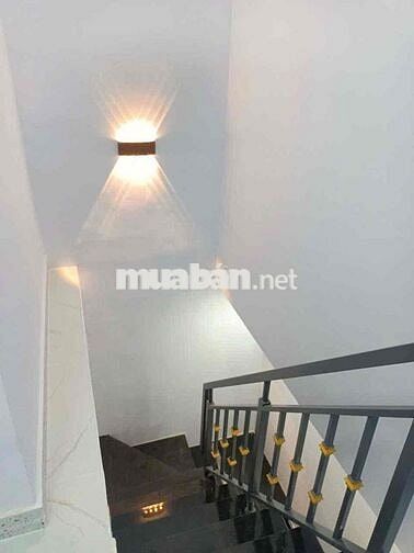 Bán nhà C2 Phạm Hùng, Quận 8 – gần chợ C2, hồ bơi Hoà Bình, nhà thờ Na