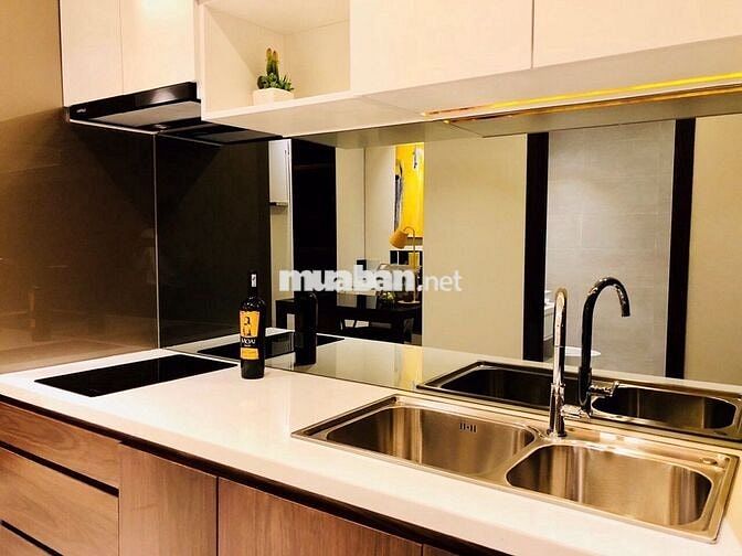 Cần thuê căn hộ 2pn 2cwc 71m2 central premium