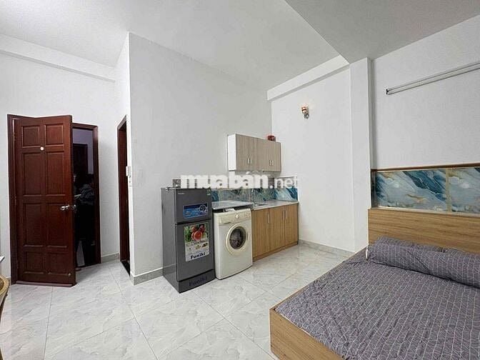Cho thuê Studio bancol - Máy giặt riêng sát ĐH Kinh tế Nhật Tảo Q10