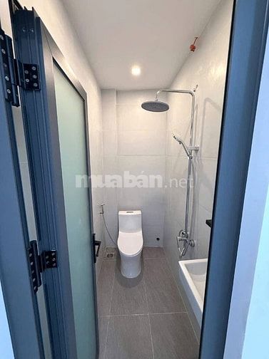 Bán nhà ngay đường Vạn Kiếp, phường 1, Bình Thạnh.Giá: 3Tỷ 650tr, 40m2