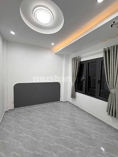 Bán nhà ngay đường Vạn Kiếp, phường 1, Bình Thạnh.Giá: 3Tỷ 650tr, 40m2