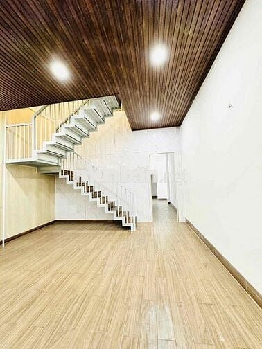 HÀNG HIẾM - Cho thuê MB Kinh Doanh trệt lầu ngay Vòng Xoay Hiệp Thành