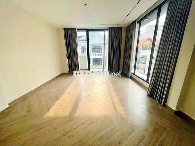 Cho thuê nhà hẻm xe hơi 2MT Đường 3/2 Q10 nhà đẹp