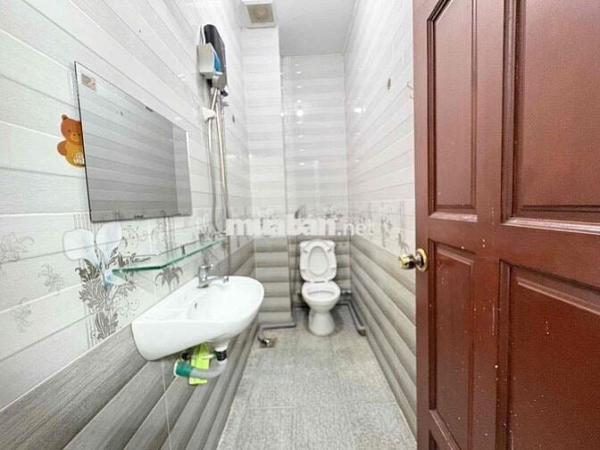 Cho thuê Studio bancol - Máy giặt riêng sát ĐH Kinh tế Nhật Tảo Q10