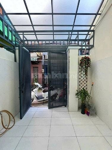 BÁN NHÀ THÍCH QUẢNG ĐỨC P.4 PHÚ NHUẬN SHR 1T2L 3PN