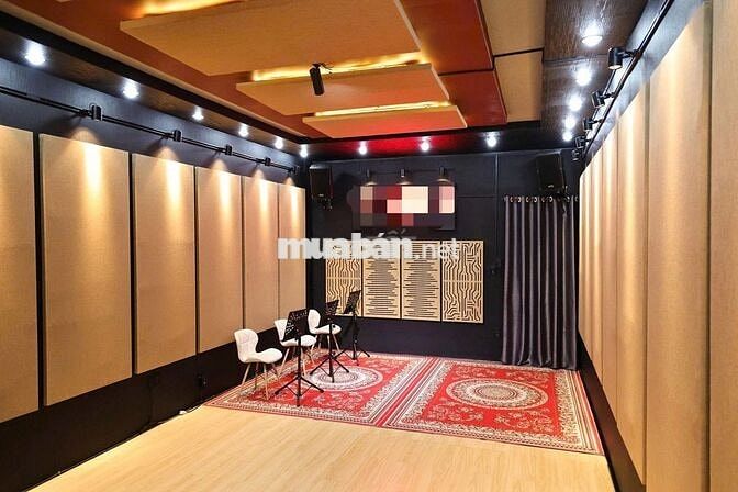 Nhà thuê làm vp + kd 160m2, đường oto, 456 Cao Thắng, Q10