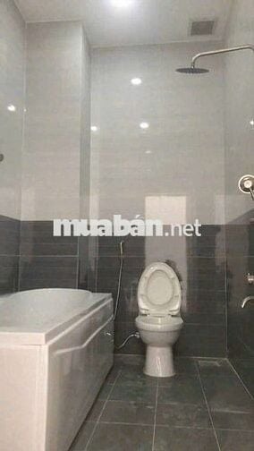 Cho thuê nhà 2 lầu 1 trệt mặ tiền Nguyễn Thị Minh Khai Phú Hòa