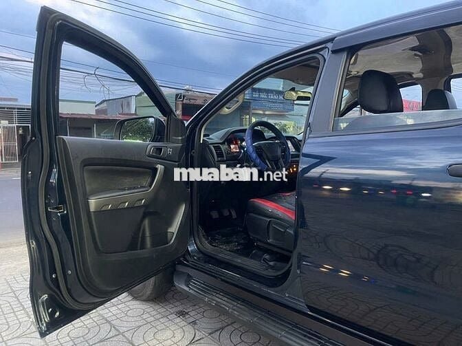 Ford Ranger 2021 XLS 2.2L 4x2 MT - đẹp keng