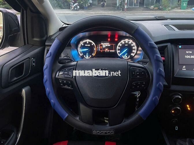 Ford Ranger 2021 XLS 2.2L 4x2 MT - đẹp keng