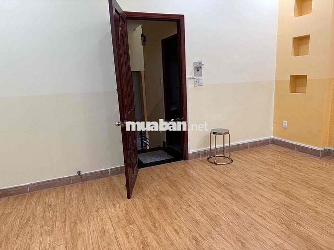 NHÀ CHO THUÊ Mặt bằng Nguyễn Quý Anh