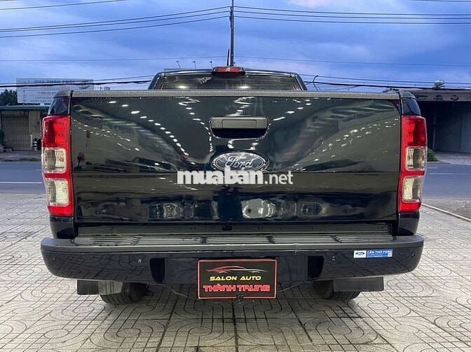Ford Ranger 2021 XLS 2.2L 4x2 MT - đẹp keng