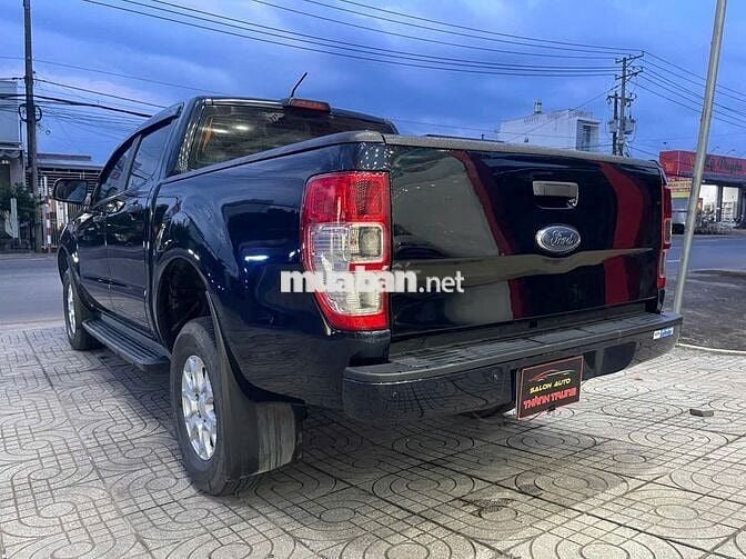 Ford Ranger 2021 XLS 2.2L 4x2 MT - đẹp keng