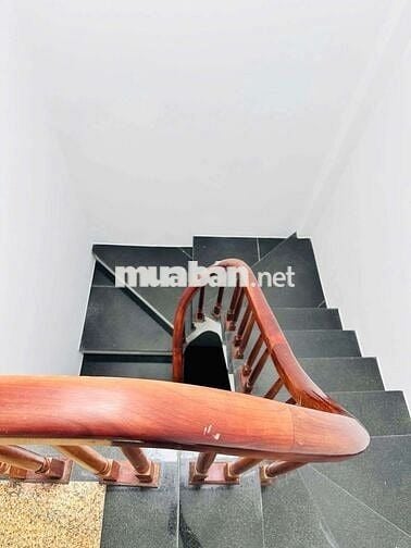 Tân Mai nhà mới 4 ngủ, hiện đại, ô tô đỗ cửa, kinh doanh, sẵn sổ đỏ