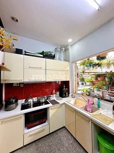 GIÁ HIẾM QUẬN 3. CĂN GÓC 3 MẶT THOÁNG. CÁCH NAM KỲ KHỞI NGHĨA 70M