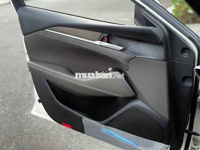 Mazda 6 2020 Premium 2.5 - 37000 km 1 chủ từ đầu