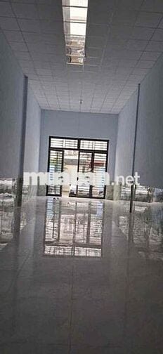 CHO THUÊ NHÀ 5x27m 10TRIỆU - TRỐNG SUỐT - GÁC LỬNG - ĐƯỜNG TẢI LỚN