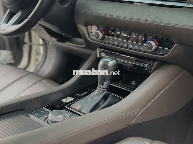 Mazda 6 2020 Premium 2.5 - 37000 km 1 chủ từ đầu