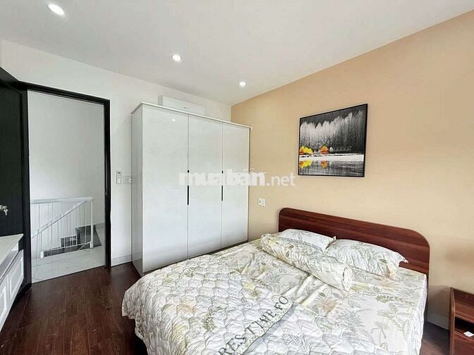 Bán nhà 3 tầng full nội thất mới đẹp kiệt trưng nữ vương giá chỉ 4ty5