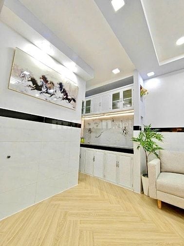 Bán nhà chính chủ. Hẻm xe hơi. Nguyễn du. P7 Gò Vấp 