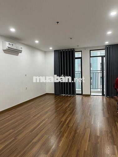 Cho thuê căn hộ studio 44m2 tầng trung view Landmard