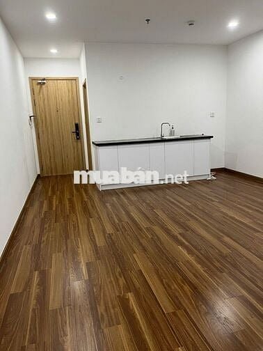 Cho thuê căn hộ studio 44m2 tầng trung view Landmard
