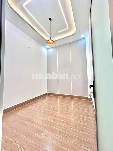 NHÀ CẤP 4 CHÍNH CHỦ SỔ HỒNG RIÊNG GIÁ 1 TỶ 650 TRIỆU (KHÔNG PHÁT SINH)