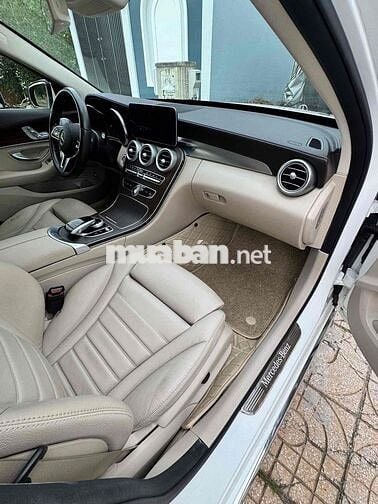 Mercedes Benz C Class 2019 C 200 Exclusive - 63000