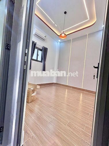 NHÀ CẤP 4 CHÍNH CHỦ SỔ HỒNG RIÊNG GIÁ 1 TỶ 650 TRIỆU (KHÔNG PHÁT SINH)