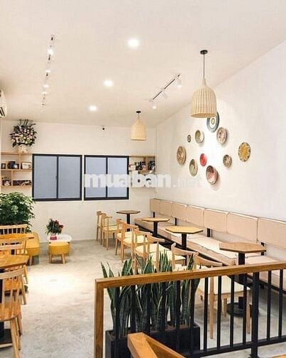 1 trệt 2 lầu suốt mặt tiền Phạm Ngũ Lão khu VIPP Quận 1