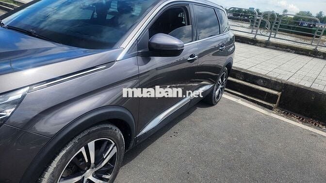 Peugeot 5008 2021 GT 1.6 AT - 115000 km