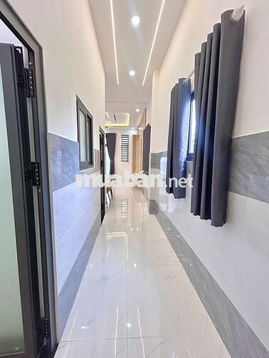 NHÀ CẤP 4 CHÍNH CHỦ SỔ HỒNG RIÊNG GIÁ 1 TỶ 650 TRIỆU (KHÔNG PHÁT SINH)