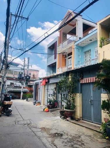 Bán nhà riêng tại Đường 59 Liên khu 10-11, giá 6 tỷ, DTGCN 70 m2