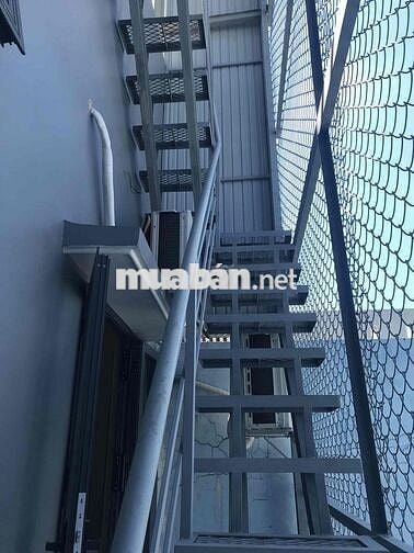 Phòng mới xây xong mặt tiền đường Bông Sao P.5, Q.8