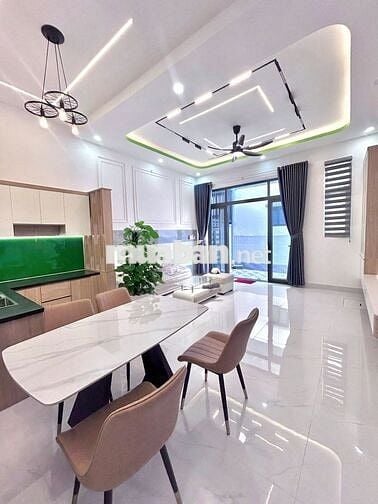 NHÀ CẤP 4 CHÍNH CHỦ SỔ HỒNG RIÊNG GIÁ 1 TỶ 650 TRIỆU (KHÔNG PHÁT SINH)