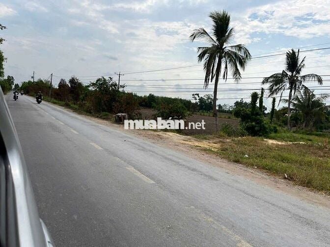 Cần bán gấp lô đất Mặt Tiền đường Tỉnh Lộ 823