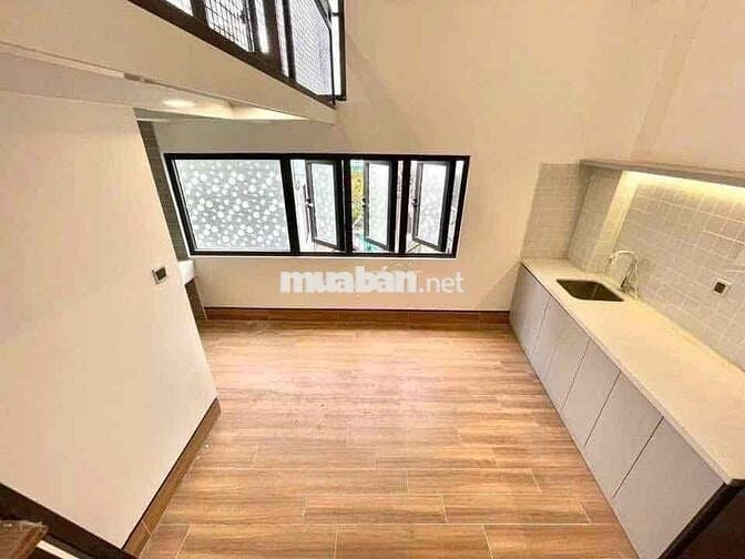 DUPLEX HIỆN ĐẠI | CỬA SỔ LỚN ĐÓN NẮNG TỰ NHIÊN