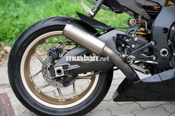 🗽❤️YAMAHA R1 BẢN KỈ NIỆM 60TH . SIU KENG COPT