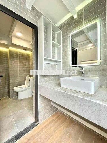 DUPLEX HIỆN ĐẠI | CỬA SỔ LỚN ĐÓN NẮNG TỰ NHIÊN