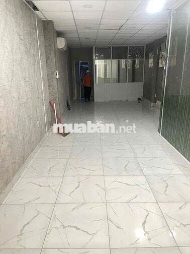 NHÀ MẶT TIỀN Nguyễn Văn lạc p19 Bình Thạnh gần chợ,cầu thị nghè