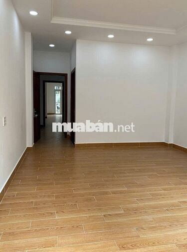 Cho thuê gấp nhà MT 15A Hoa Cau, Phường 7, Quận Phú Nhuận