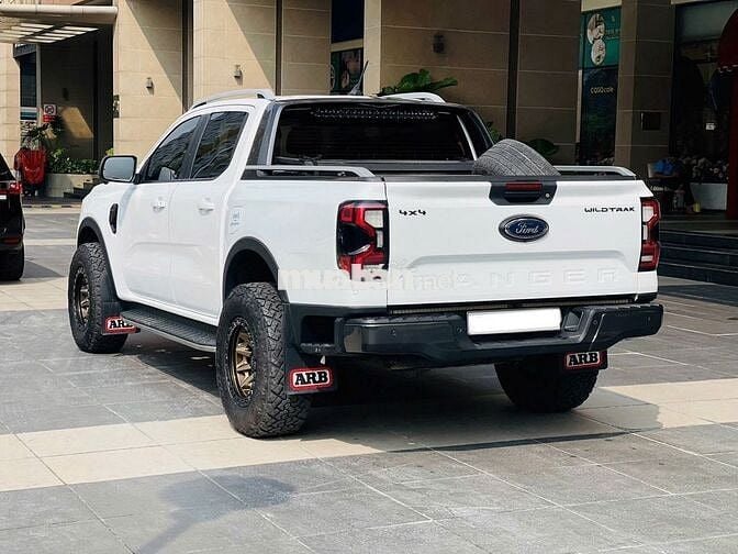 FORD RANGER WILDTRAK  2 CẦU - 95000 KM