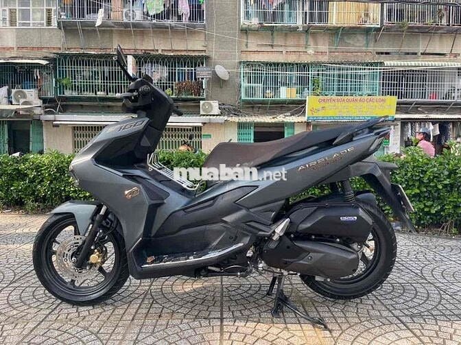 AB 4val 160i ABS Đen nhám 2022 #BSTP