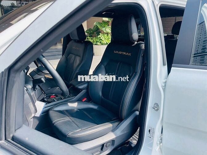 FORD RANGER WILDTRAK  2 CẦU - 95000 KM