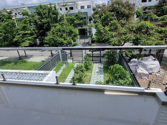 BÁN GẤP NHÀ THÔ -8X32 -260M2 KHU NHÀ VƯỜN PHƯỚC LỘC GIÁ CHỈ 12 TỶ