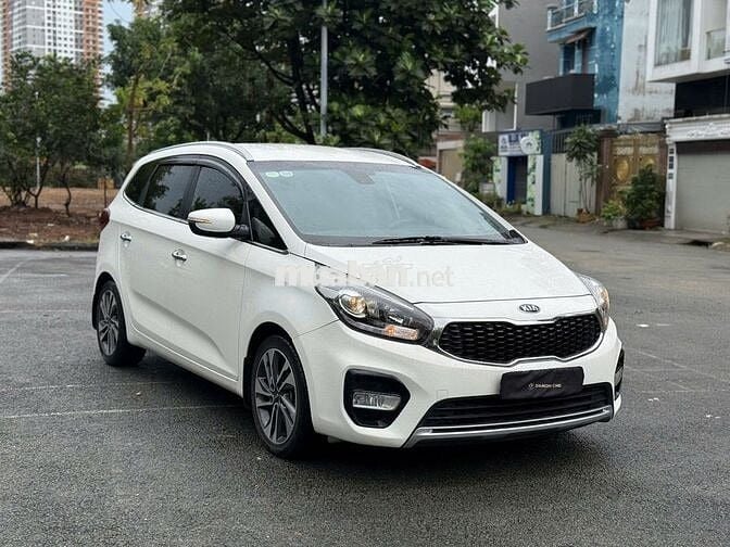KIA RONDO GAT 2017 BẢN GIỚI HẠN GIÁ TỐT
