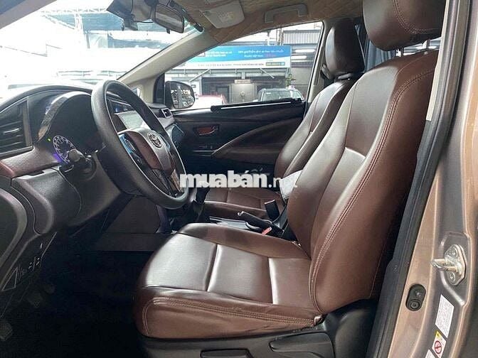 Toyota Innova 2020 2.0E - 122000 km