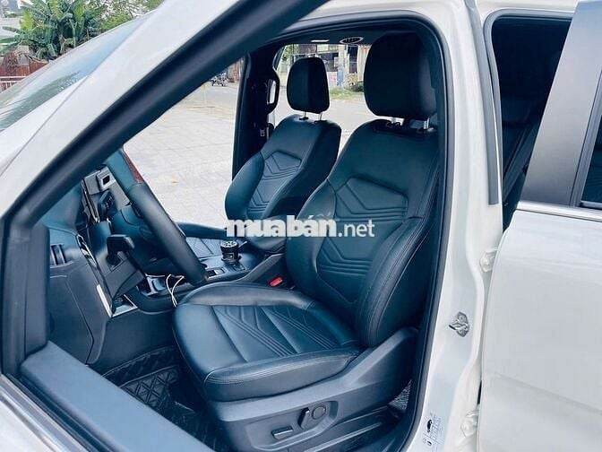 FORD EVEREST TITANIUM 1 CẦU SIÊU LƯỚT - 7600 km