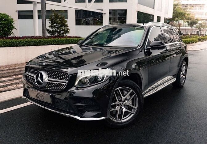 Mercedes Benz GLC300 4Matic 2019 - 74000 km